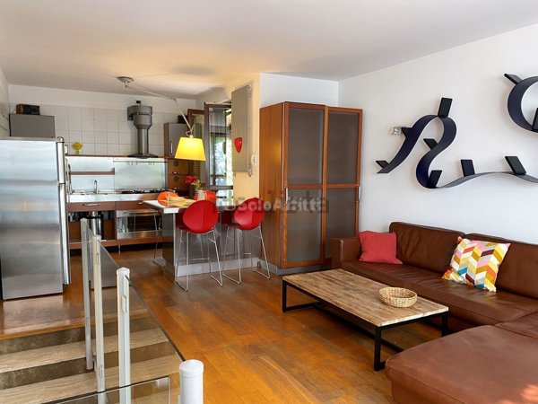 casa indipendente in affitto a Vedano al Lambro