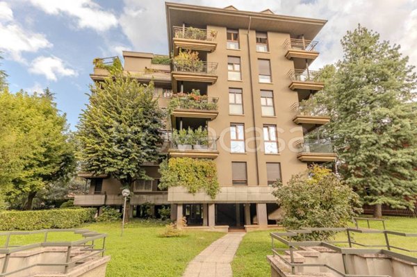appartamento in affitto a Vedano al Lambro