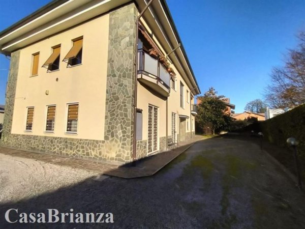 appartamento in affitto a Vedano al Lambro