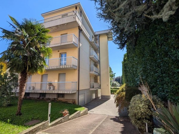appartamento in affitto a Vedano al Lambro