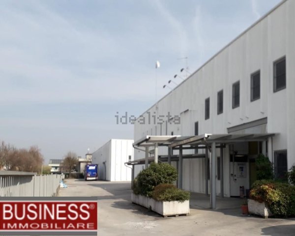 capannone in affitto a Vedano al Lambro