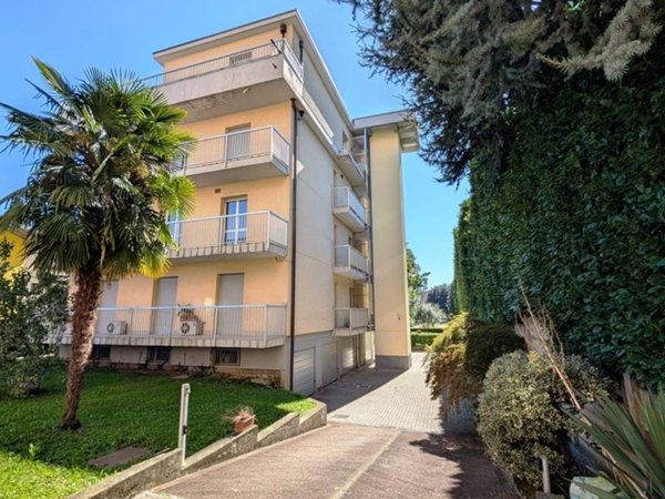 appartamento in affitto a Vedano al Lambro