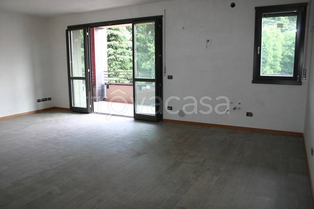 appartamento in affitto a Vedano al Lambro