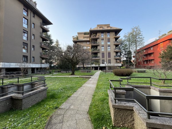 appartamento in affitto a Vedano al Lambro