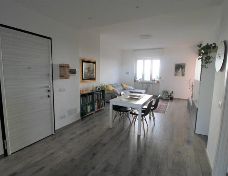 appartamento in affitto a Vedano al Lambro