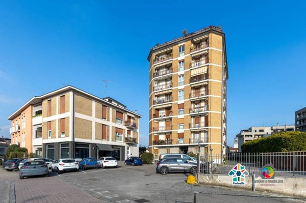 appartamento in affitto a Vedano al Lambro
