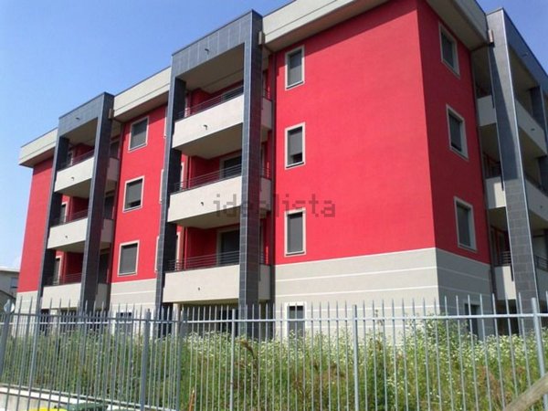 appartamento in affitto a Vedano al Lambro