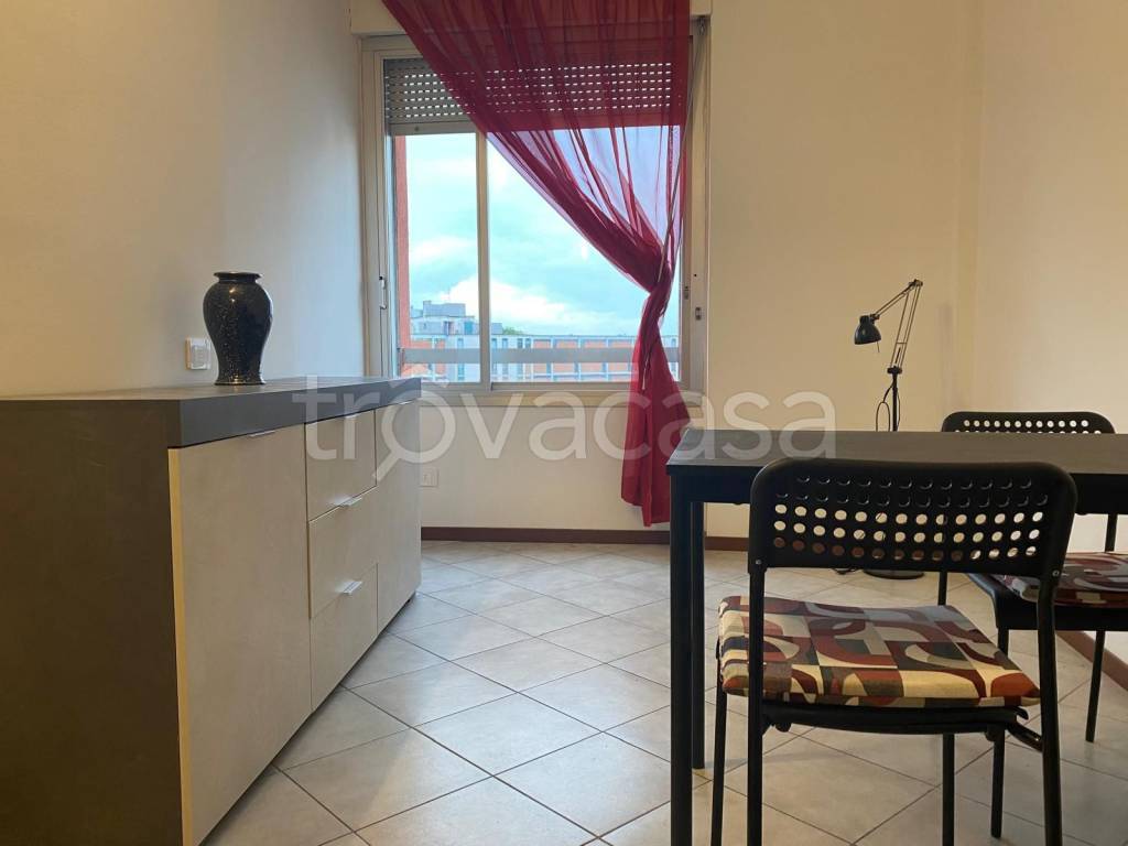 appartamento in affitto a Vedano al Lambro