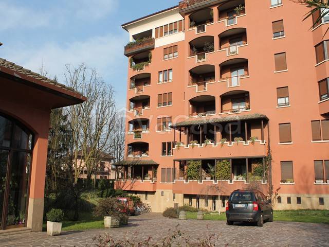 appartamento in affitto a Vedano al Lambro