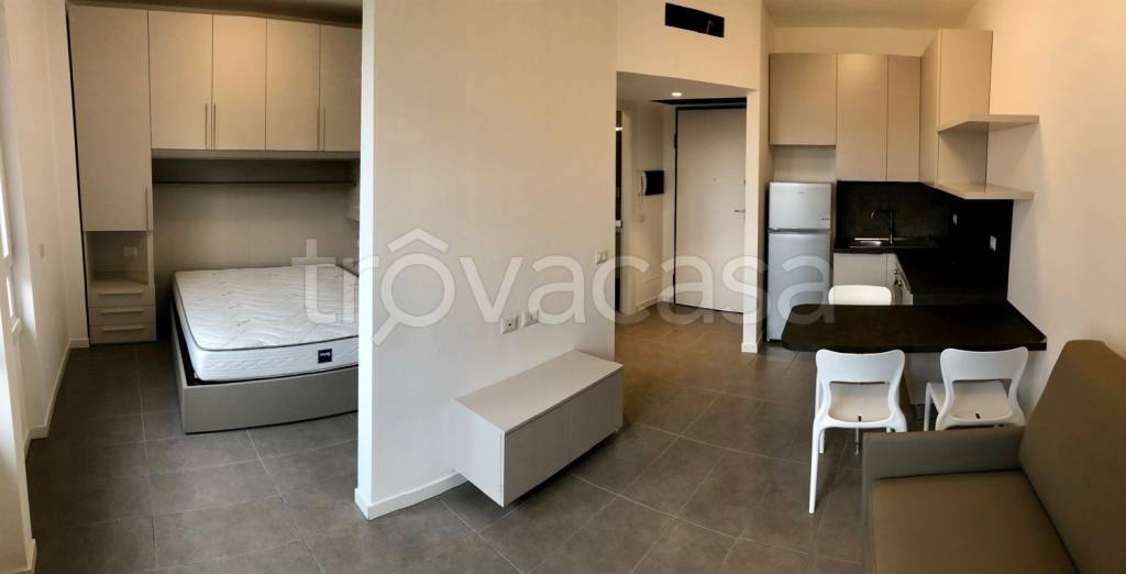 appartamento in affitto a Vedano al Lambro