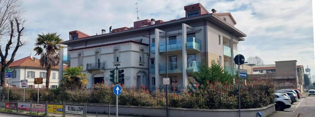 appartamento in affitto a Villasanta