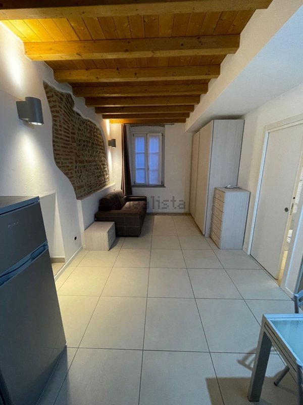 appartamento in affitto a Villasanta