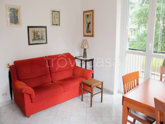 appartamento in affitto a Villasanta