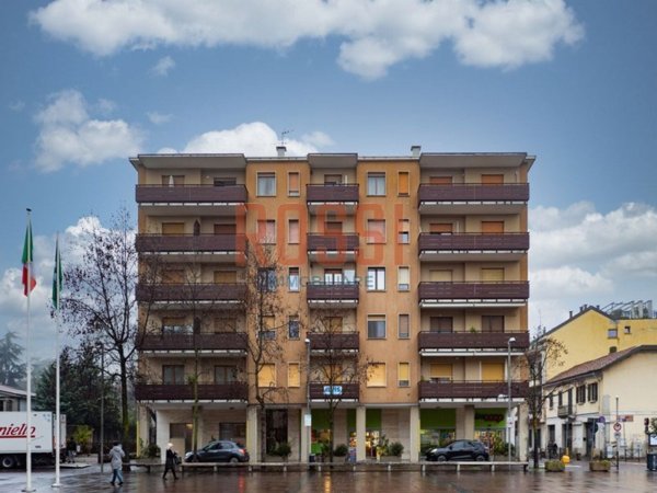 appartamento in affitto a Villasanta in zona La Santa