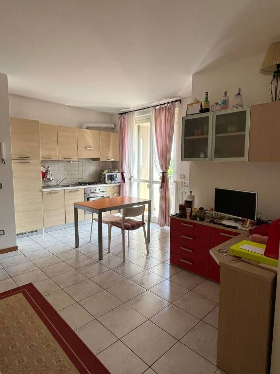 appartamento in affitto a Villasanta in zona San Fiorano