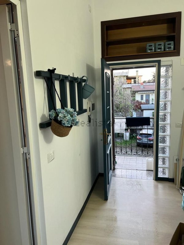 appartamento in affitto a Villasanta