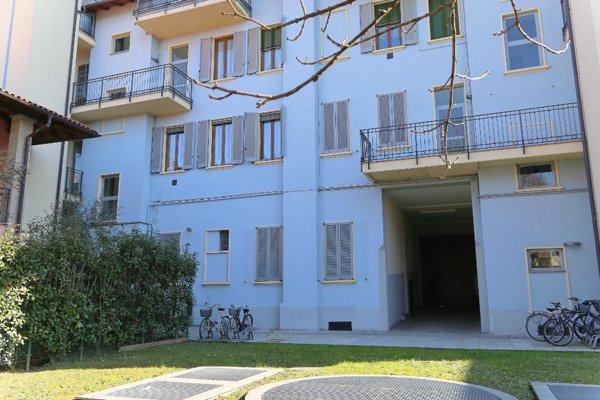 appartamento in affitto a Villasanta in zona La Santa