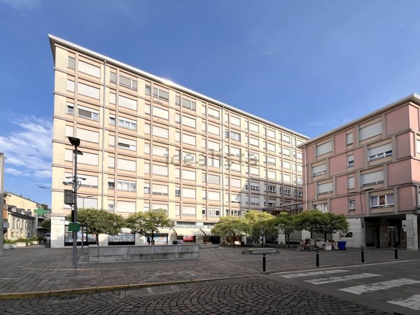 appartamento in affitto a Villasanta in zona La Santa