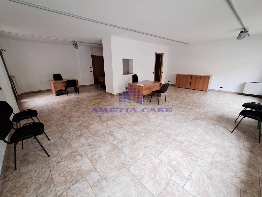 ufficio in affitto a Vimercate