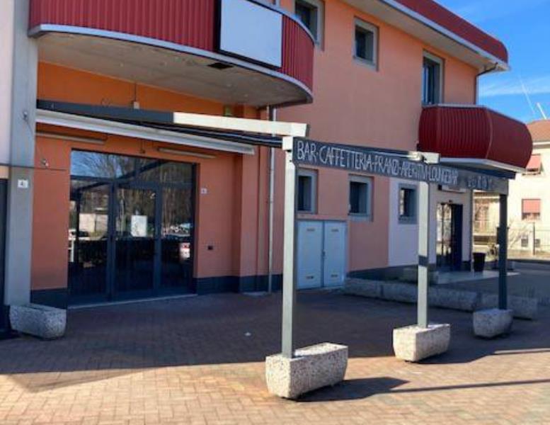 locale commerciale in affitto a Vimercate