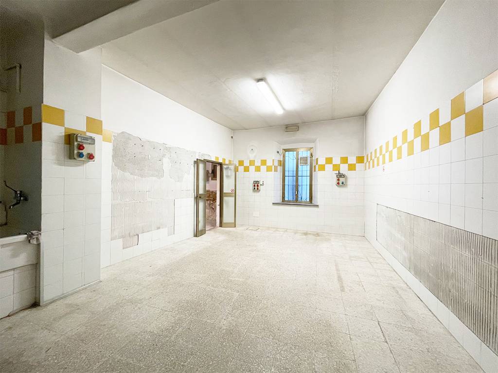 negozio in affitto a Vimercate