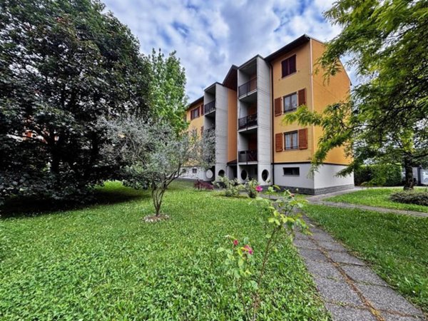 appartamento in affitto a Vimercate in zona Centro Storico