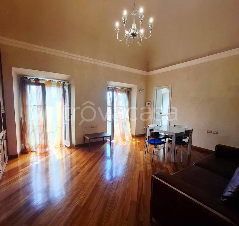 appartamento in affitto a Vimercate