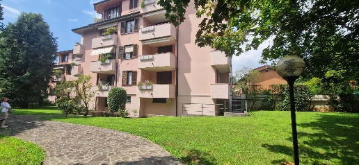appartamento in affitto a Vimercate
