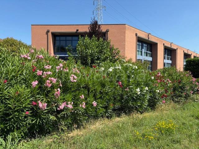 ufficio in affitto a Vimercate
