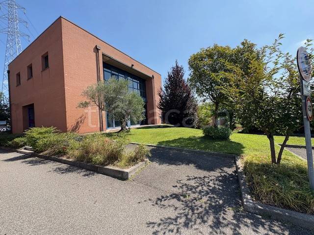 ufficio in affitto a Vimercate