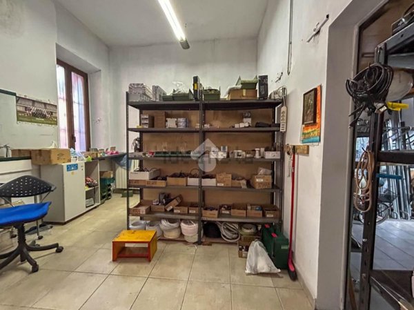 negozio in affitto a Vimercate