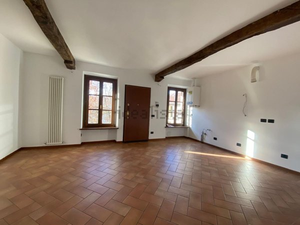 appartamento in affitto a Vimercate in zona Oreno