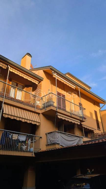 appartamento in affitto a Vimercate