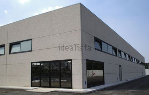 capannone in affitto a Vimercate