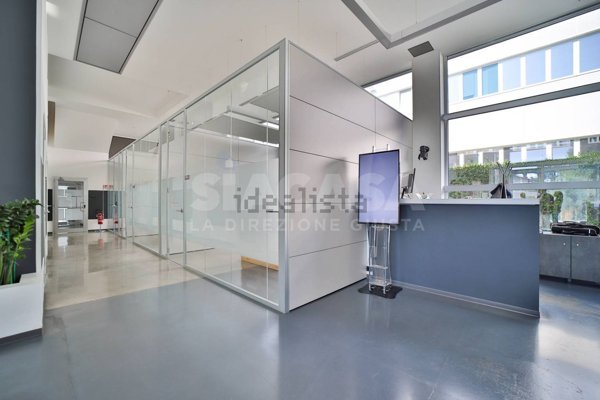 ufficio in affitto a Vimercate