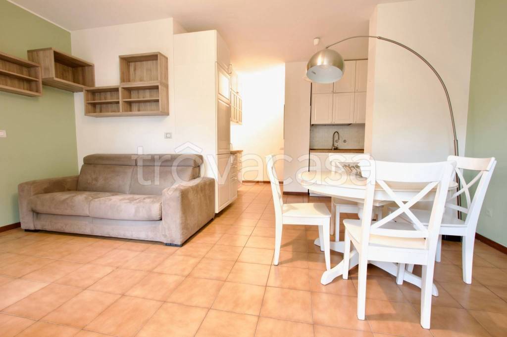 appartamento in affitto a Vimercate in zona Centro Storico