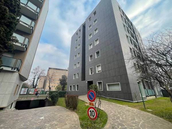 appartamento in affitto a Vimercate in zona Centro Storico