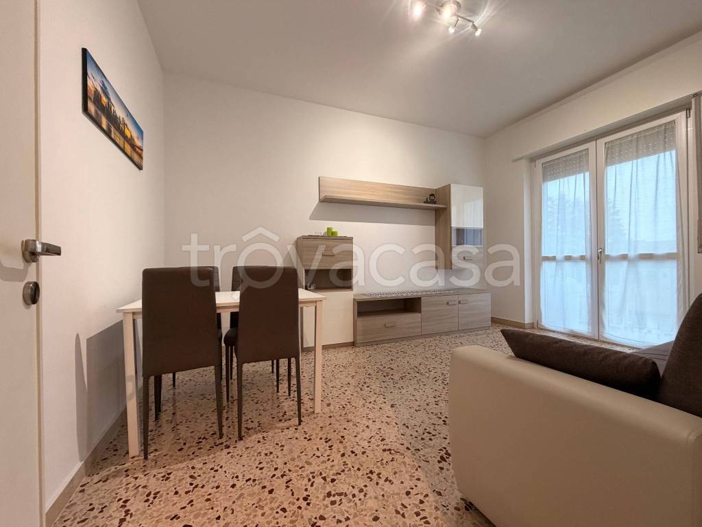 appartamento in affitto a Vimercate