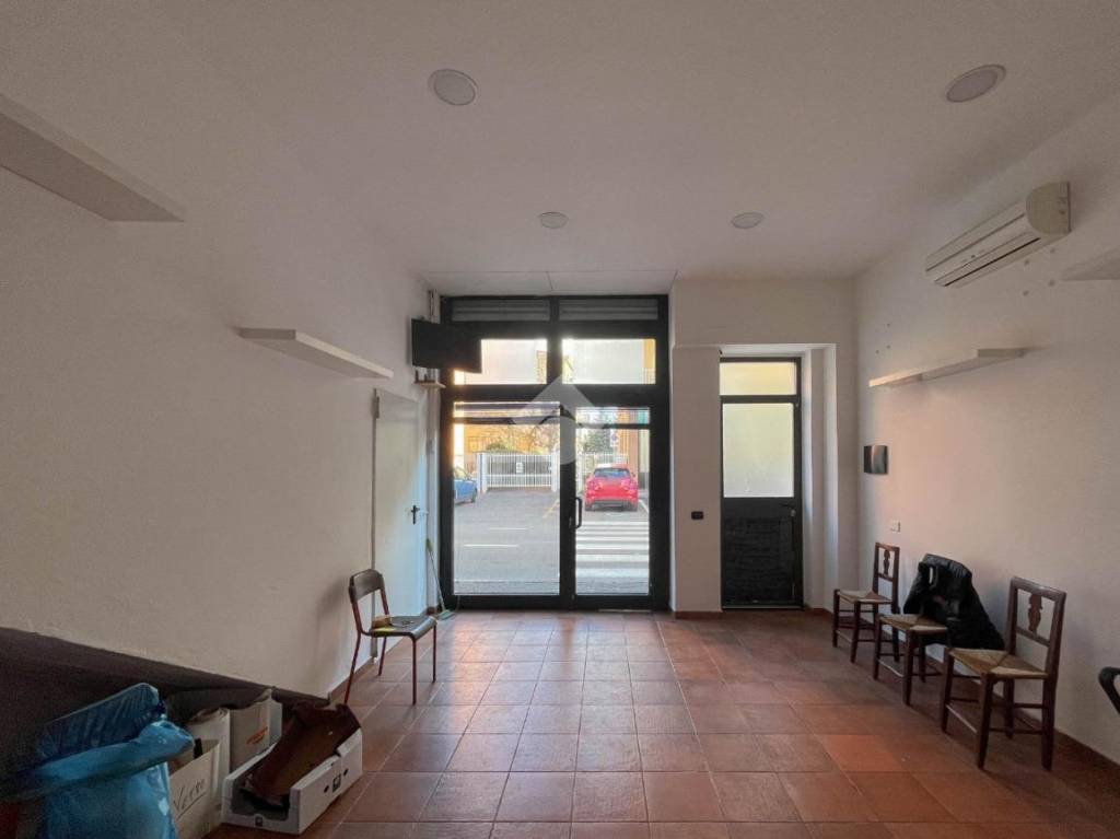 negozio in affitto a Vimercate in zona Centro Storico