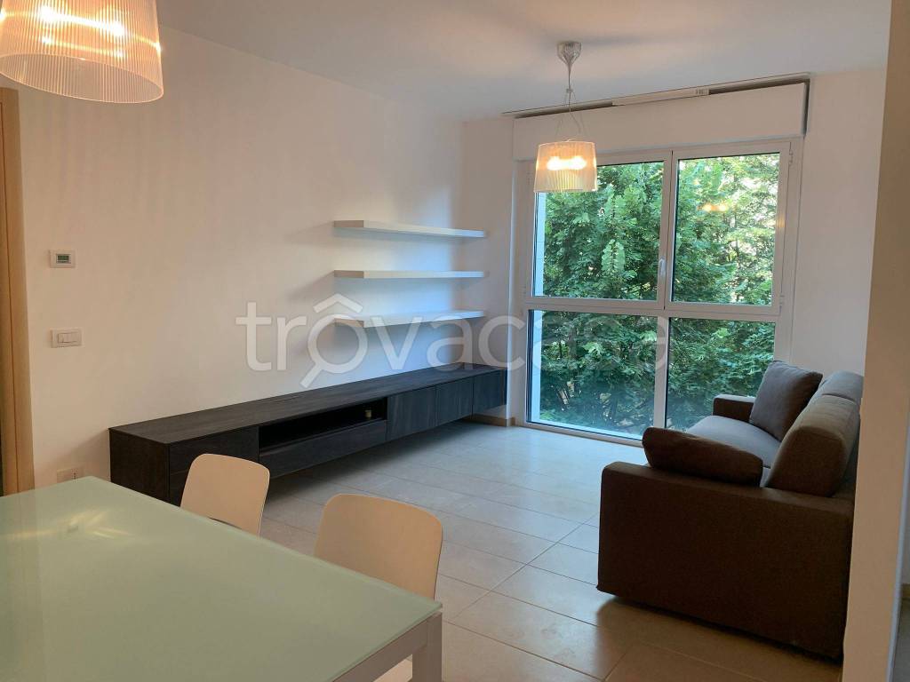 appartamento in affitto a Vimercate