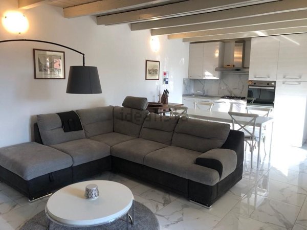 appartamento in affitto a Vimercate in zona Centro Storico