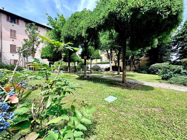 appartamento in affitto a Vimercate in zona Oreno