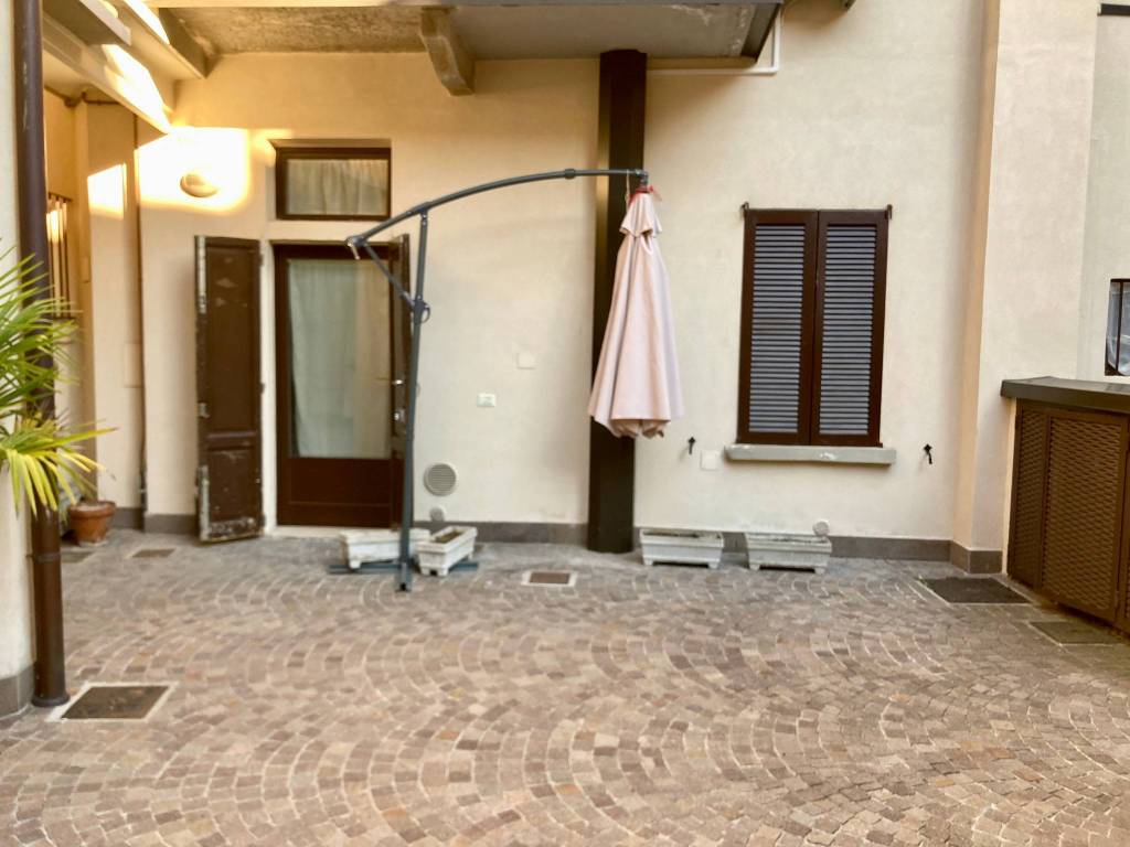 appartamento in affitto a Vimercate in zona Centro Storico