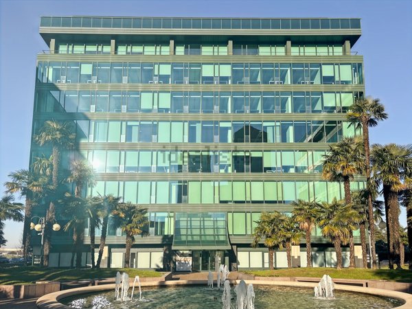 ufficio in affitto a Vimercate