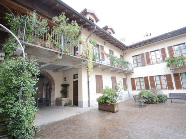 appartamento in affitto a Vimercate in zona Oreno