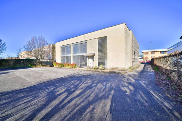 capannone in affitto a Vimercate
