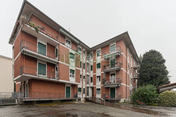 appartamento in affitto a Vimercate in zona Oreno