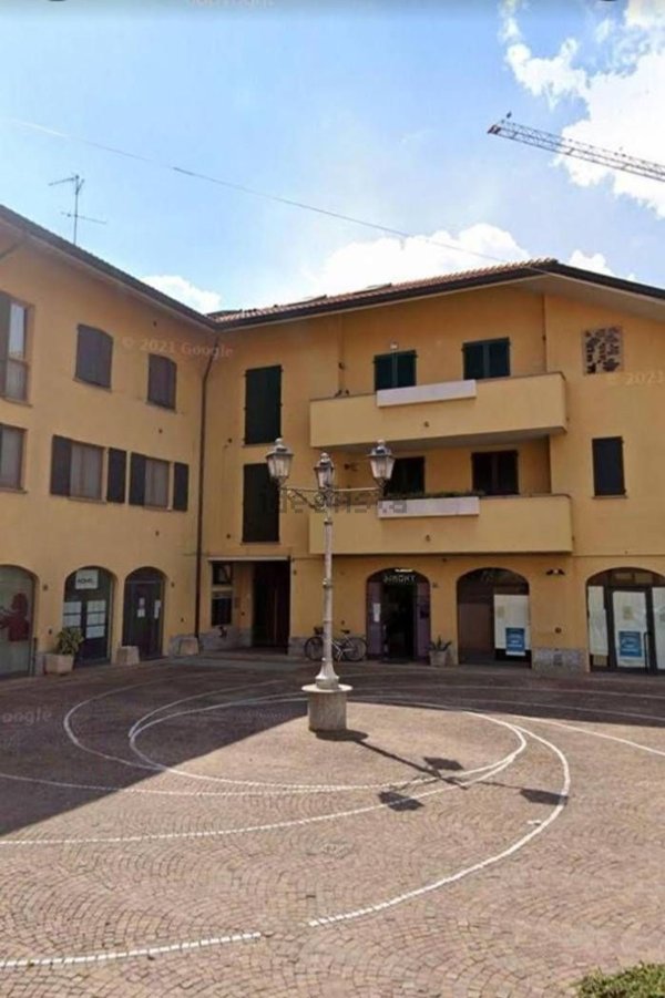 appartamento in affitto a Vimercate in zona Centro Storico