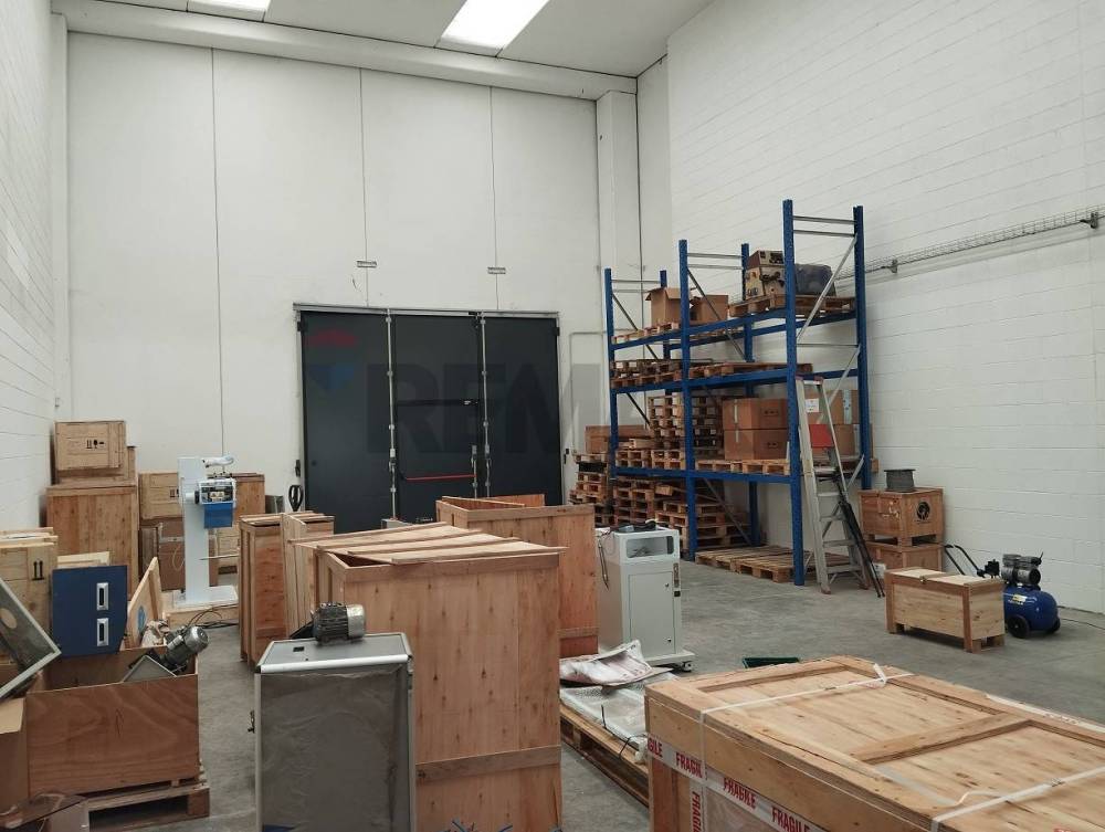 capannone in affitto a Busnago