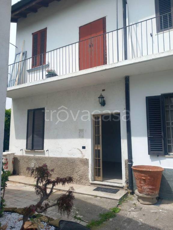 appartamento in affitto a Busnago